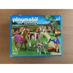 Playmobil Country 5227 Paddock met paardenfamilie (compleet)