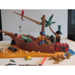 Playmobil Pirateneiland met scheeps wrak- 4136