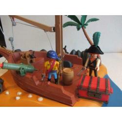 Playmobil Pirateneiland met scheeps wrak- 4136