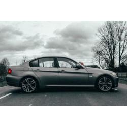 BMW 3-Serie 2.0 318D 2008 Grijs facelift leder NAVi Xenon