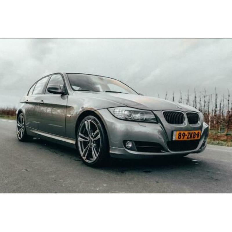 BMW 3-Serie 2.0 318D 2008 Grijs facelift leder NAVi Xenon