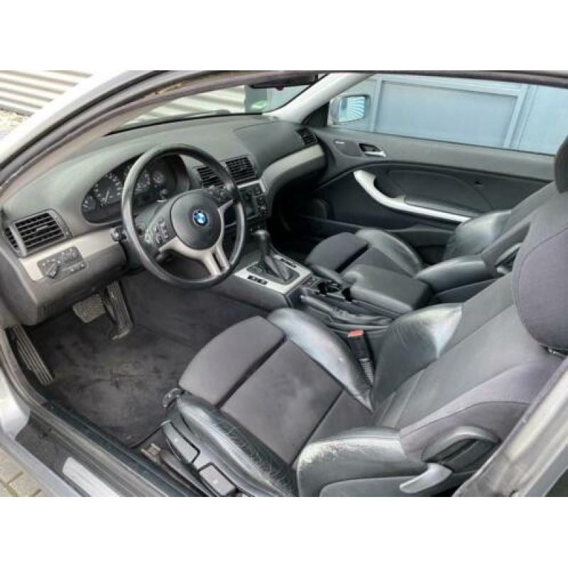 BMW 3 Serie Coupe 318Ci Executive Navi Xenon --Inruil Mogeli