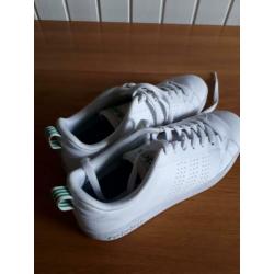 Mooie witte Adidas maat 40