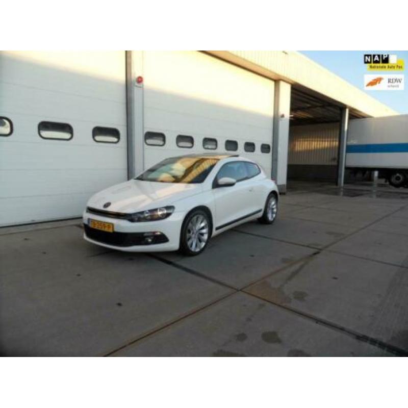 Volkswagen Scirocco 2.0 TFSI Highline Autom.Nieuwstaat