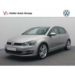 Volkswagen Golf 1.2 TSI 105PK Highline | Navigatie | 18 inch