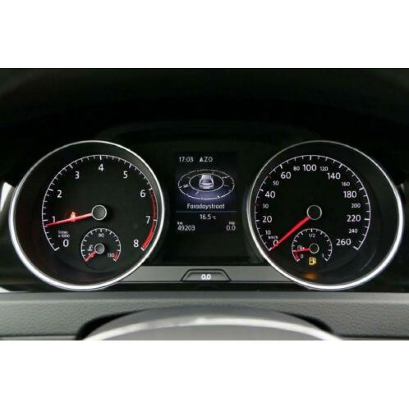 Volkswagen Golf 1.2 TSI 105PK Highline | Navigatie | 18 inch