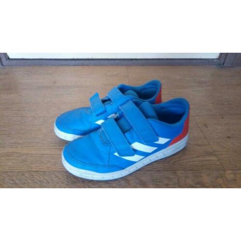 schoenen van Adidas maat 36 2/3