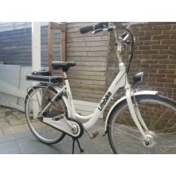 Een elektrische damesfiets