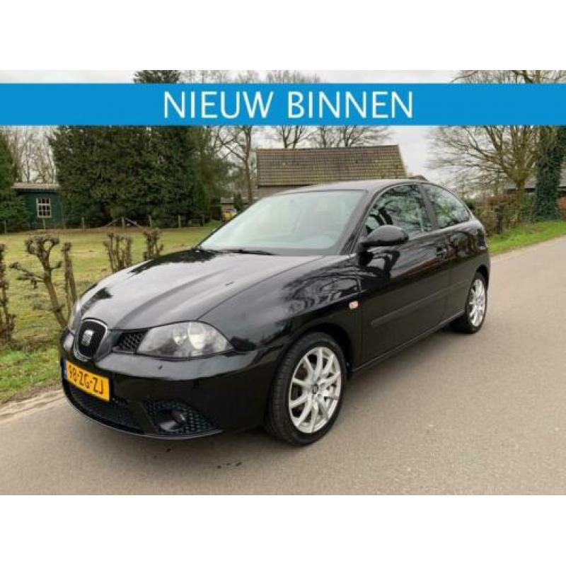 Seat IBIZA 1.6-16v sportstyle clima, navi, sport interieur