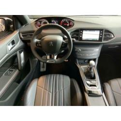 Peugeot 308 SW 1.6 e-THP GT 205 | Van €41.390 Voor €32.995 |