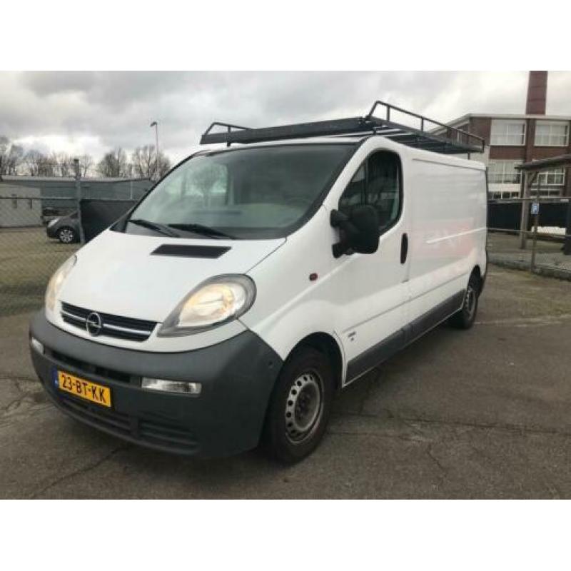 Opel Vivaro 1.9 CDTI L2 H1 BJ 2006 APK NETTE BUS!