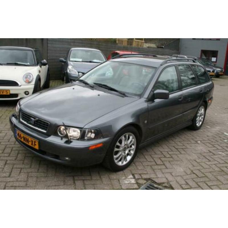 Volvo V40; 1.8 1.8 europa, Climate control, Xenon koplampen,