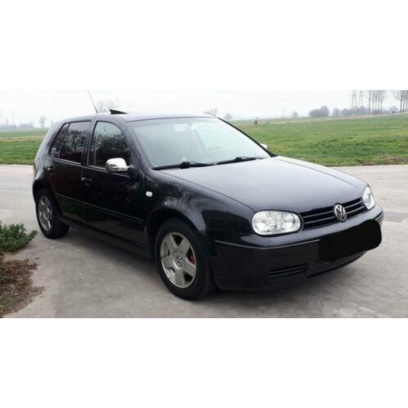 Volkswagen Golf 1.6 74KW 2000 Zwart