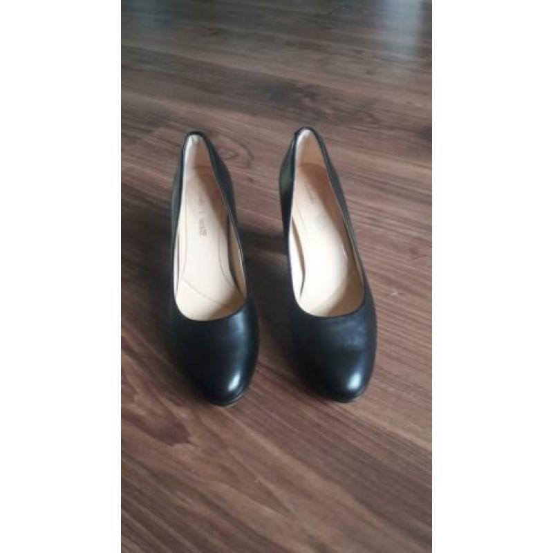 Zwarte pumps Clarks maat 39