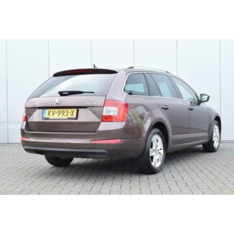 Skoda Octavia Combi 1.6 TDI Automaat Greentech Ambition Busi