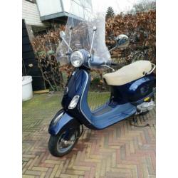 2012 VESPA LX 50 4T/4V Nu 900€