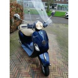 2012 VESPA LX 50 4T/4V Nu 900€