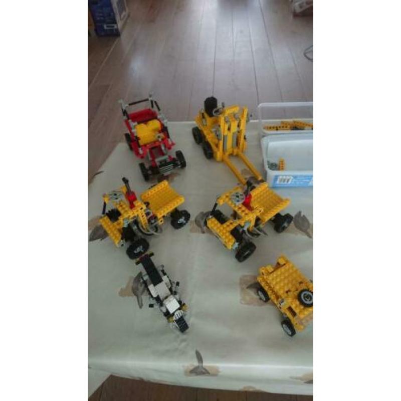 Lego partij / verzameling technic. 6 sets.