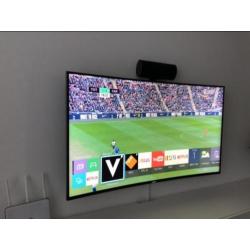 Samsung UE55HU8500 Curved 4K 3D met stipje in scherm