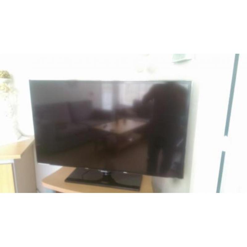 Zo goed als nieuw Samsung Smart Hub led tv 40"