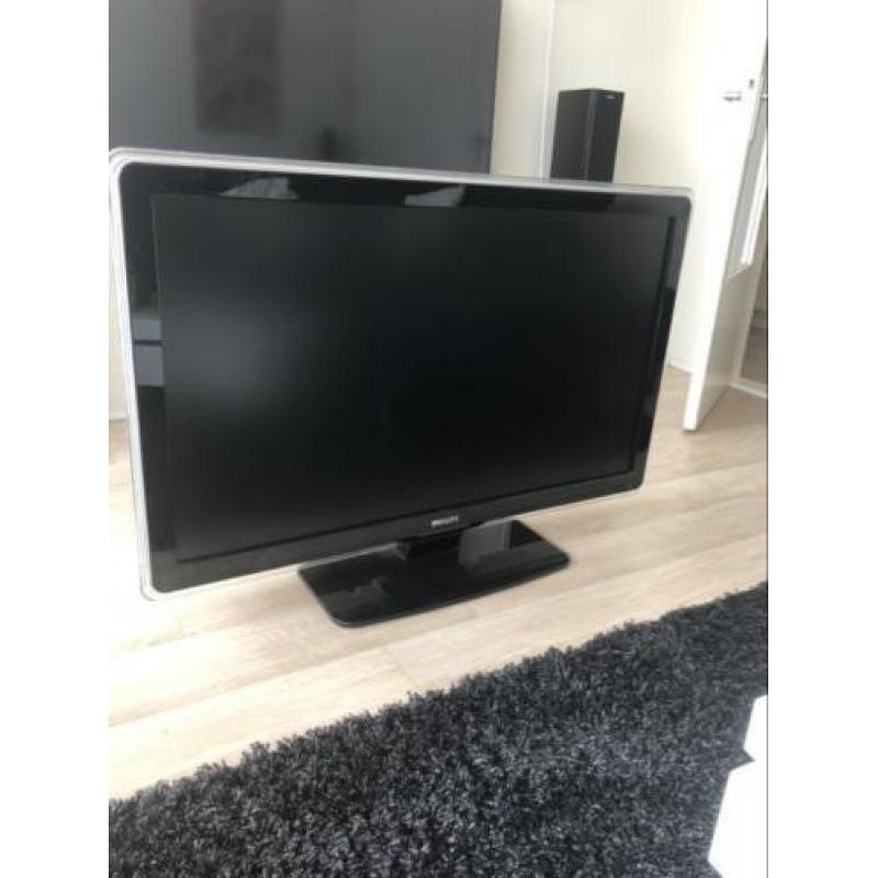 Philips Flatscreen tv 120cm groot! Full HD 1080p 47inch