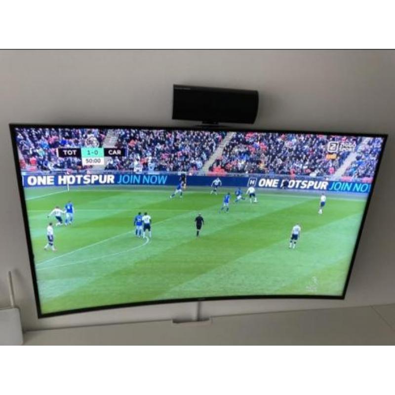 Samsung UE55HU8500 Curved 4K 3D met stipje in scherm