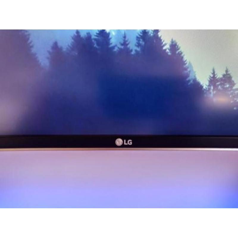 LG 34UC88-B Ultrawide