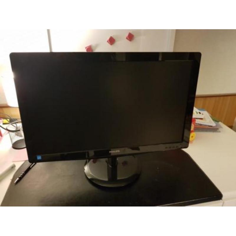 Philips 23"(60cm) Monitor. Zgan.