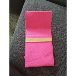 Roze opberghoes voor tablet of iPad 15x21 CM