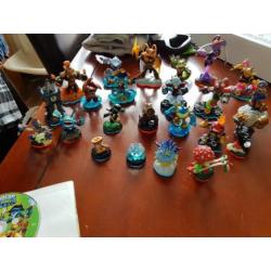 Skylanders complete set